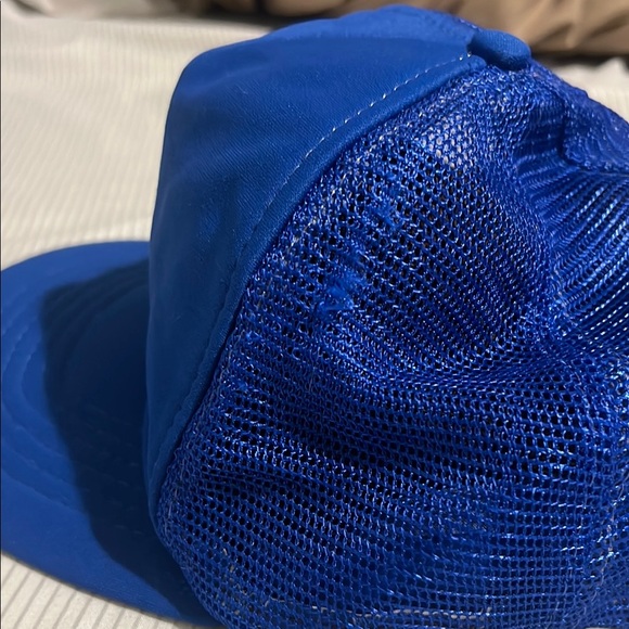 Blue Chicago Cubs Trucker Hat - Picture 2 of 5